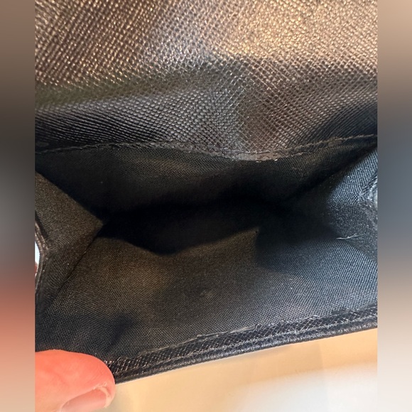 EUC Ferragamo compact wallet - Picture 7 of 13